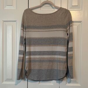 Liz Claiborne Gray & White Striped Long-Sleeve Top